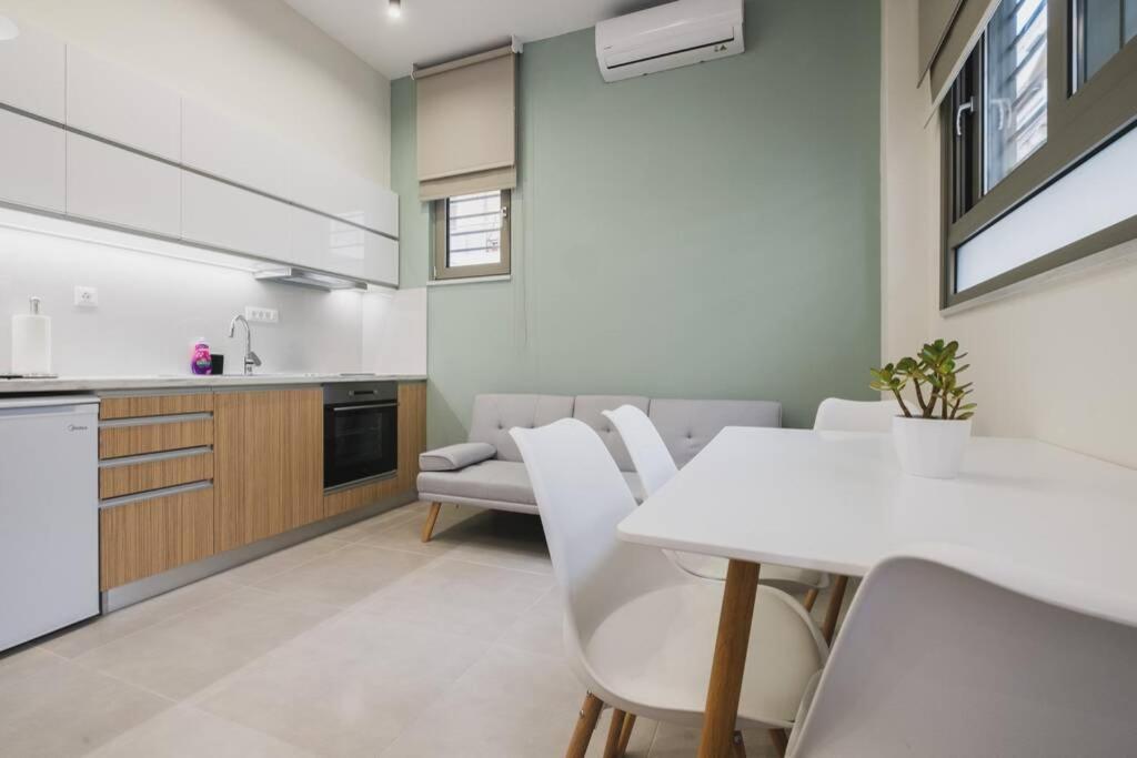 Peris 2 - Central Apt Near Old Town - Ac, Washer Chania  Exterior foto